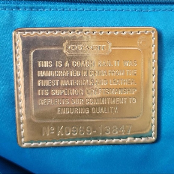 Coach Poppy Gold & Metallic Silver Shoulder Hand Bag - Picture 12 of 12